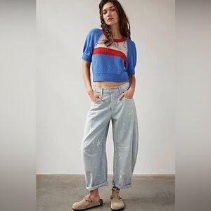 FREE PEOPLE x We The Free
Good Luck Mid- Rise Stripe Barrel Jeans size 25